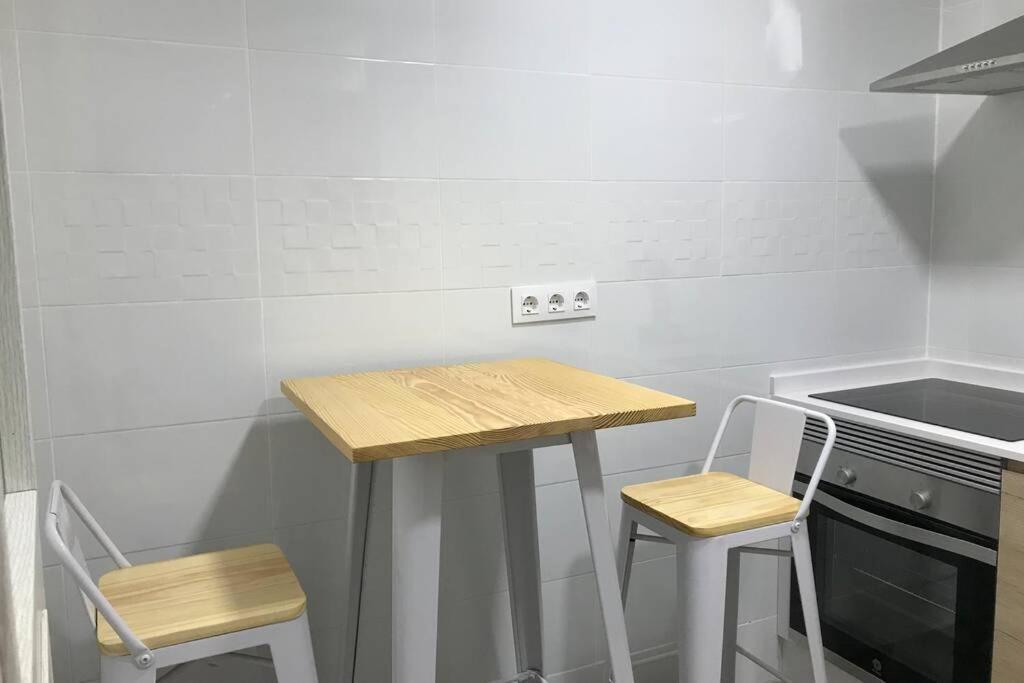 Appartement Apartamento Acogedor Casa Leonor à Enguera Extérieur photo